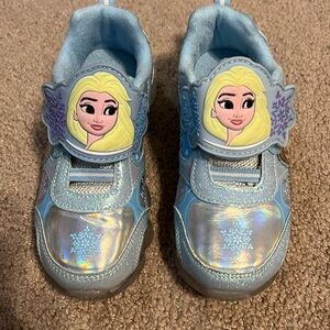 Beautiful light up toddler girl’s sneakers
